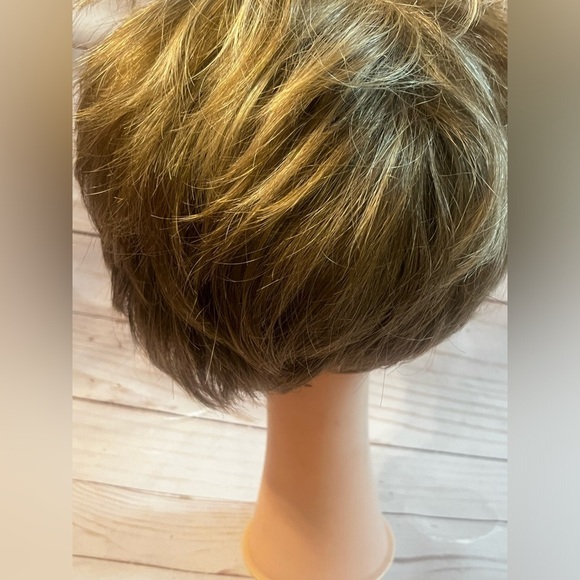 Paula Young Pixie short wig SF12 #28 Average 0117 Full Cap - Picture 4 of 10